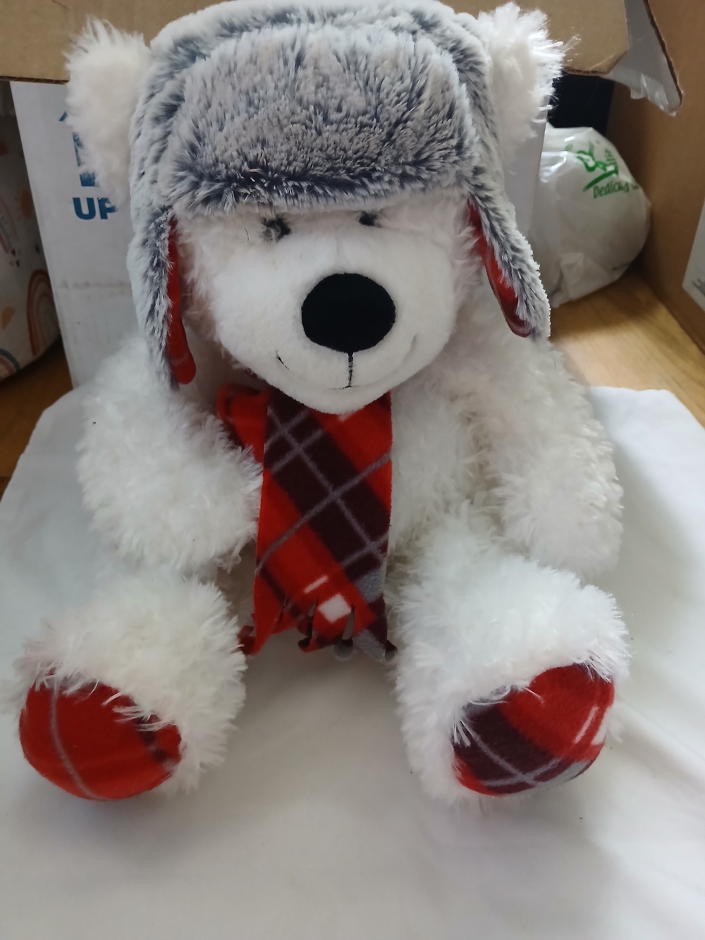 Gentle Treasures Polar Bear  Plush Red Plaid Scarf & Hat  St Judes Hospital NWT